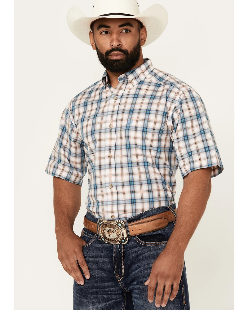 Ariat Men's Rowdy Plaid Print Short Sleeve Button-Down Performance Western Shirt