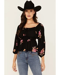 Wild Moss Women's Floral Embroidered 3/4 Sleeve Top