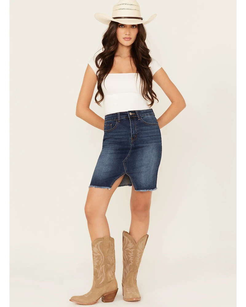 Vervet Women's Dark Wash Raw Hem Mini Skirt