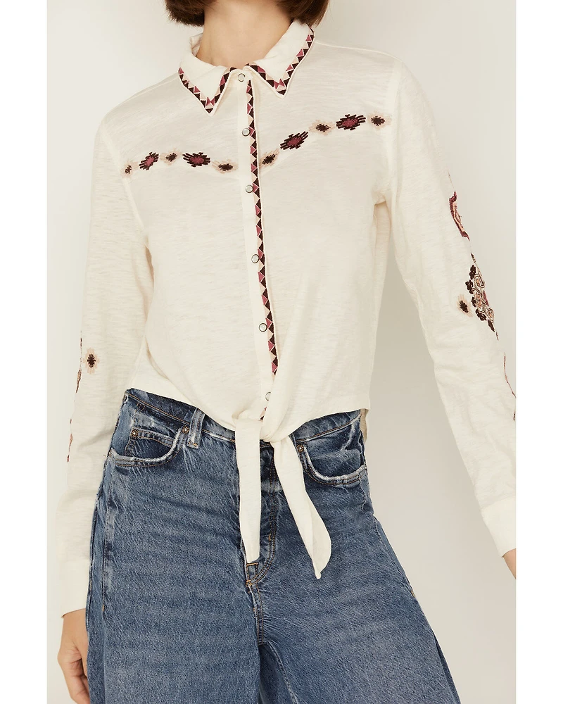 Shyanne Women's Tie-Front Embroidered Long Sleeve Snap Western Shirt