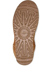 UGG® Women's Classic II Short Boot