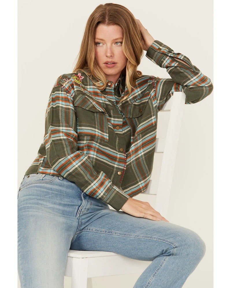 Cleo + Wolf Women's Corrie Plaid Print Embroidered Long Sleeve Snap Cropped Shirt