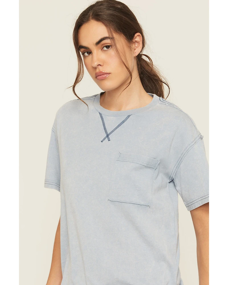 Cleo & Wolf Women's Boyfriend Short Sleeve Pocket Tee