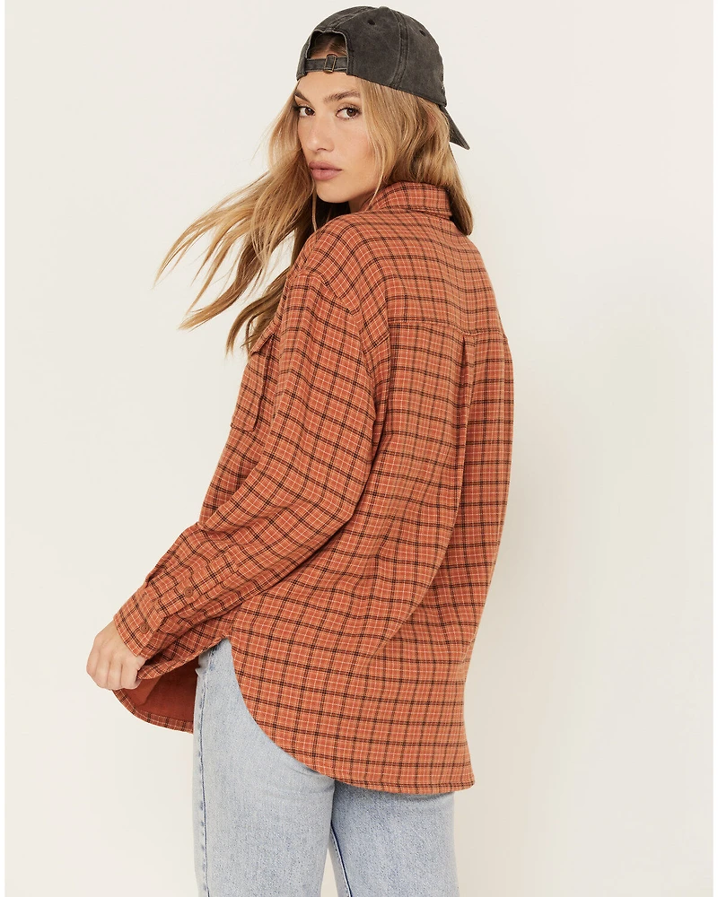 Cleo + Wolf Women's Plaid Print Oversized Long Sleeve Flannel Button Down Shirt
