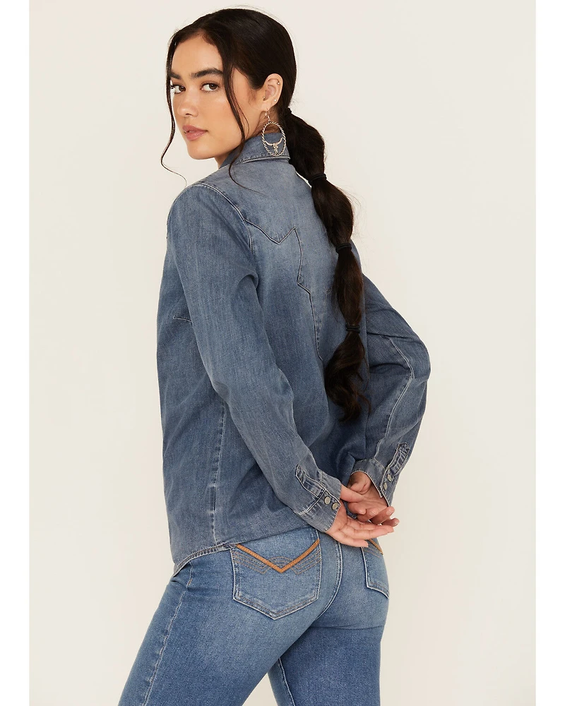 Idyllwind Women's Huckleberry Medium Wash Long Sleeve Snap Western Shirt