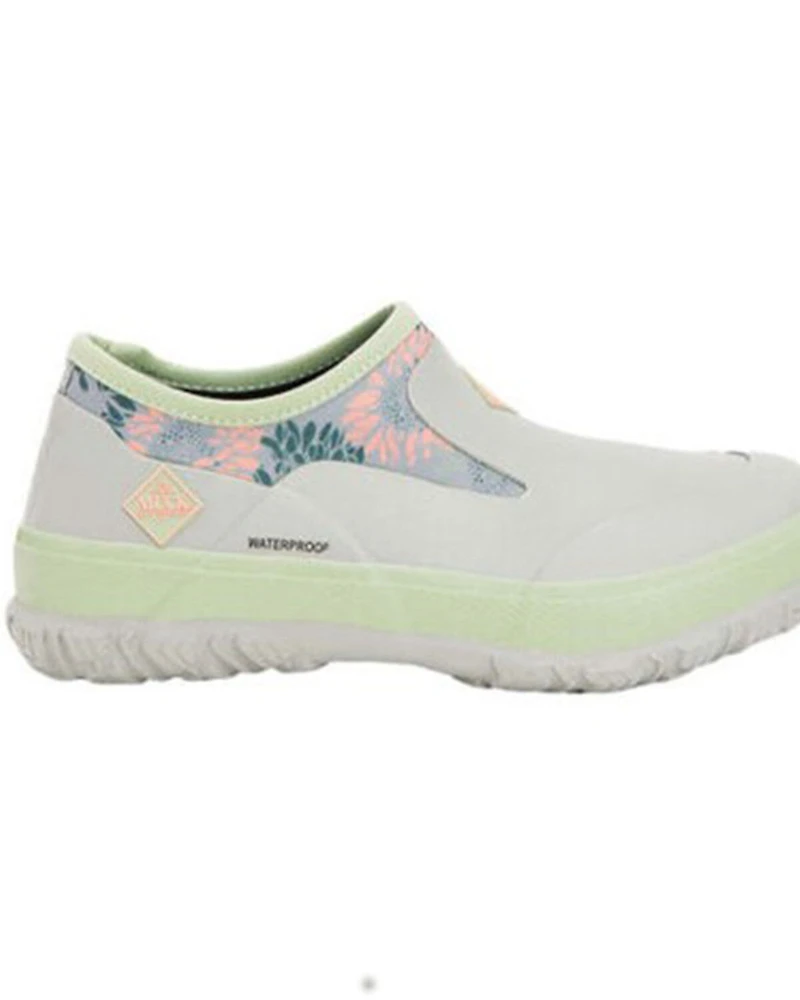 Muck Boots Women's Forager Low Slip-On Shoes - Round Toe