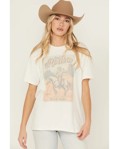 Ariat Women's Rodeo Pearl Short Sleeve Graphic Tee