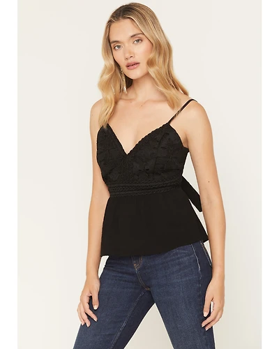 Shyanne Women's Crochet Bustier Top