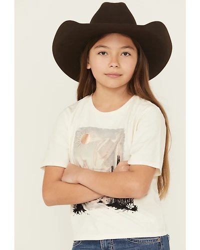 Shyanne Girls' Real Felt Scenic Short Sleeve Graphic Tee