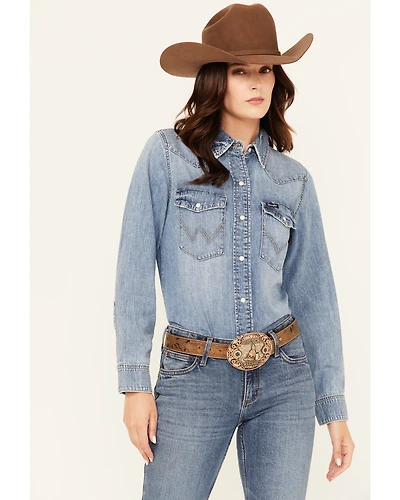 Wrangler Retro Women's Light Wash Denim Long Sleeve Snap Western Shirt