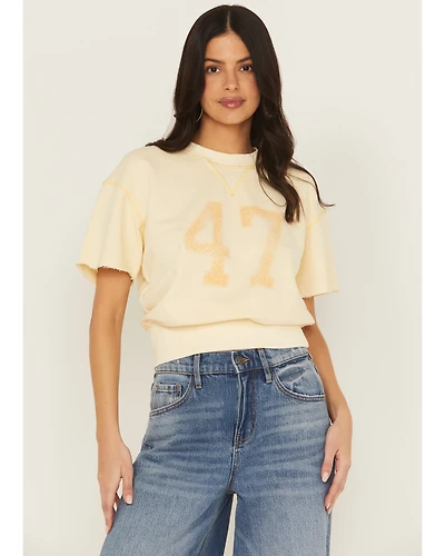 Wrangler Women's Modern 47 Short Sleeve Graphic Tee