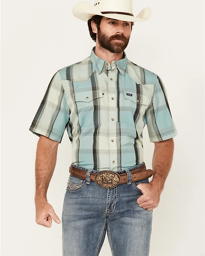 Wrangler Men's Plaid Print Short Sleeve Performance Western Shirt - Tall