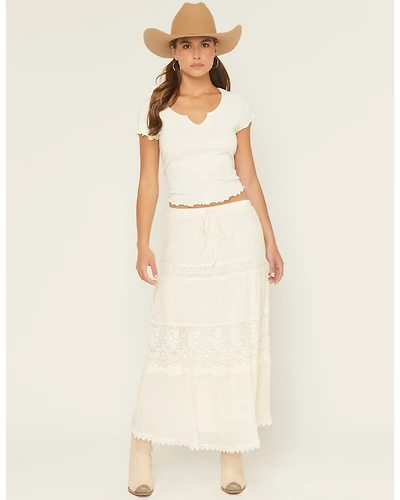 Listicle Women's Tiered Lace Midi Skirt