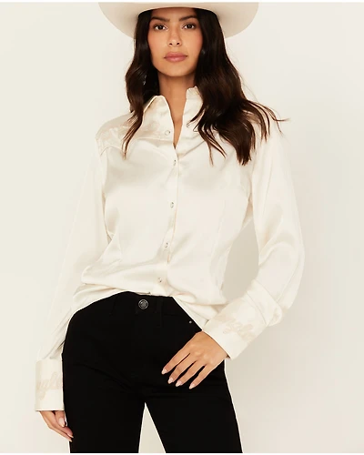 Wrangler Women's Star Embroidered Long Sleeve Snap Western Shirt