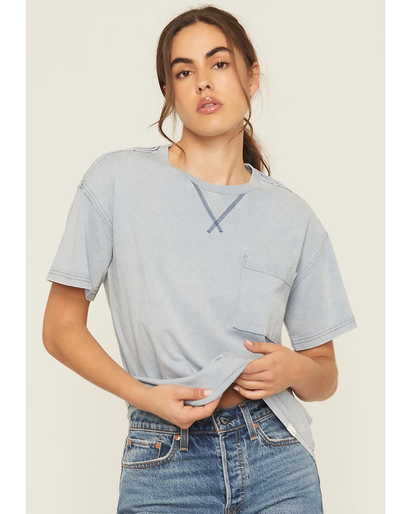 Cleo & Wolf Women's Boyfriend Short Sleeve Pocket Tee