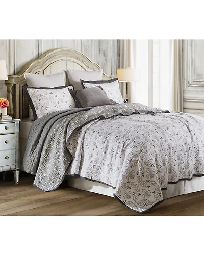 HiEnd Accents 2-Piece Twin Fleur De Lis Bedding Set