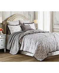 HiEnd Accents 2-Piece Twin Fleur De Lis Bedding Set