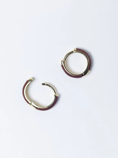 candy huggie earrings cocoa