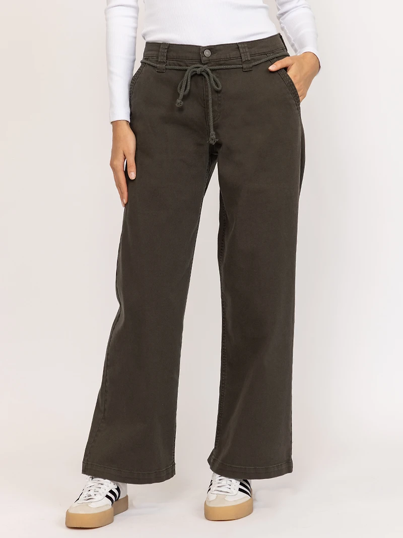 low slung baggy wide leg jean