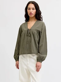 kia v-neck blouse
