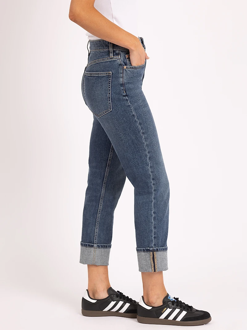 ava stovepipe jean medium authentic