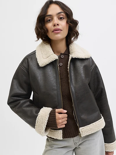 svea aviator jacket