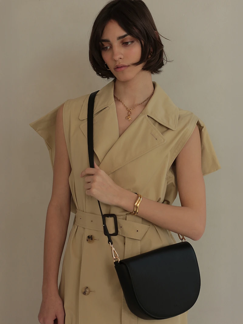 saddle bag - black pebble