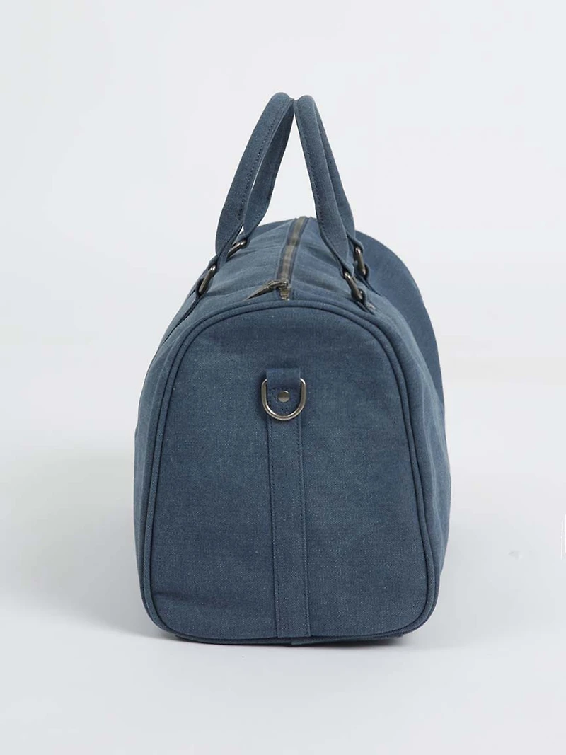 essential canvas duffle bag