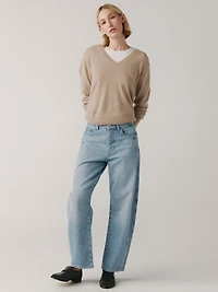 BNA soft curve barrel jean light wash