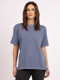 kade crewneck tshirt