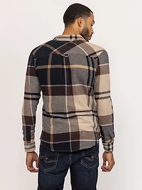 plaid flannel shirt with flap pockets