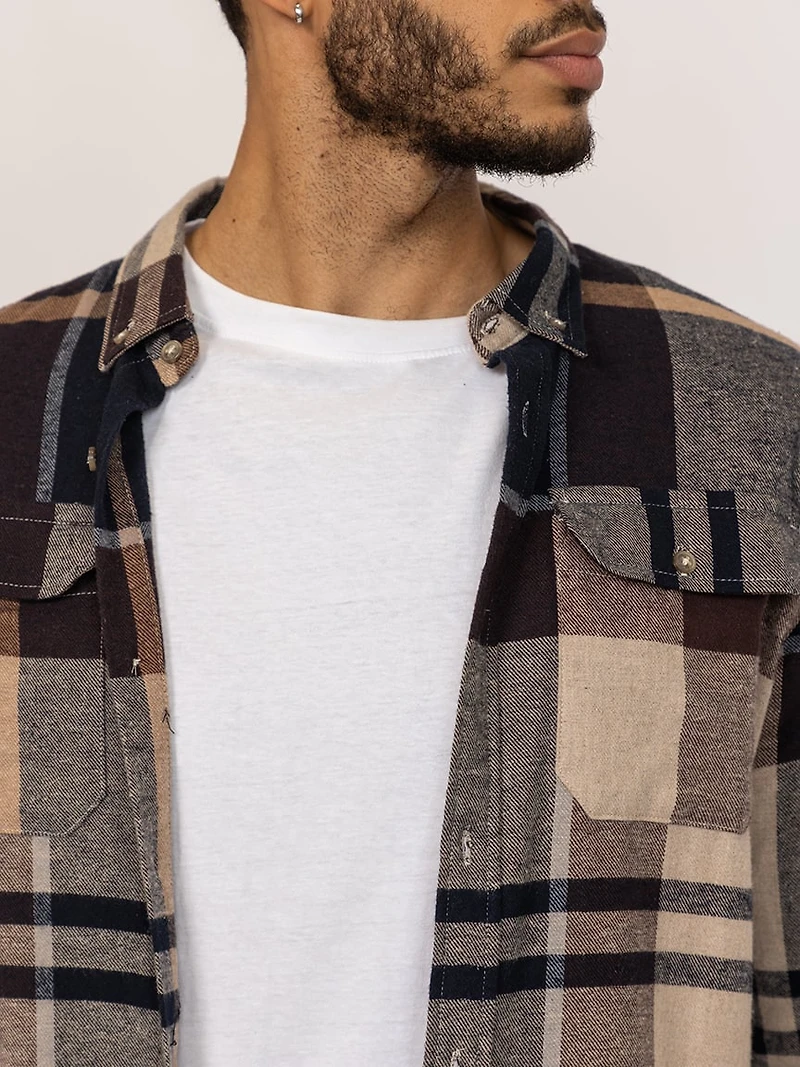plaid flannel shirt with flap pockets