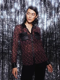 Blouse à manches longues avec boutons