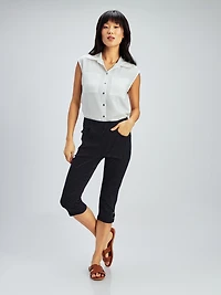 Straight fitted pull-on capri