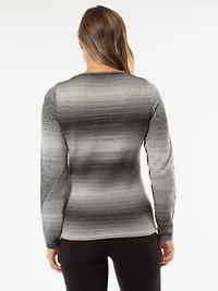 Long-sleeve semi-fitted pullover sweater
