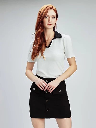 Short-sleeve semi-fitted t-shirt