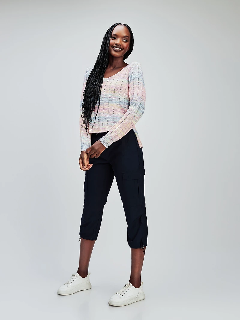 Long-sleeve ftted knit pullover sweater