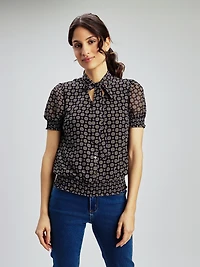 fitted blouse