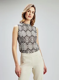 Semi-fitted tank top