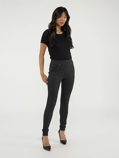 Skinny fitted pull-on pant