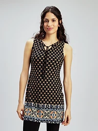 Sleeveless semi-fitted tunic