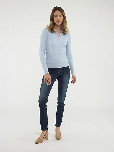 Long-sleeve semi-fitted pullover sweater