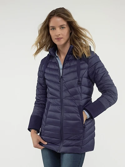 Short semi-fitted coat