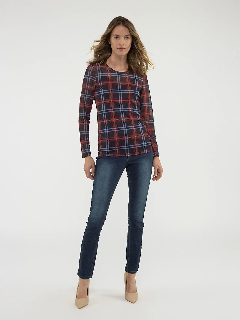 Long-sleeves fitted t-shirt
