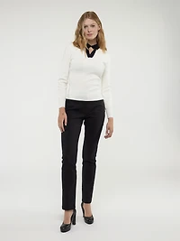 Long-sleeve semi-fitted pullover sweater