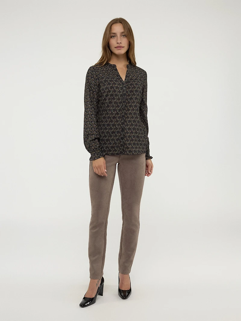 Blouse à manches longues avec boutons