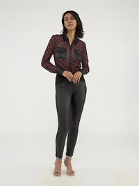 Narrow fitted pull-on pant