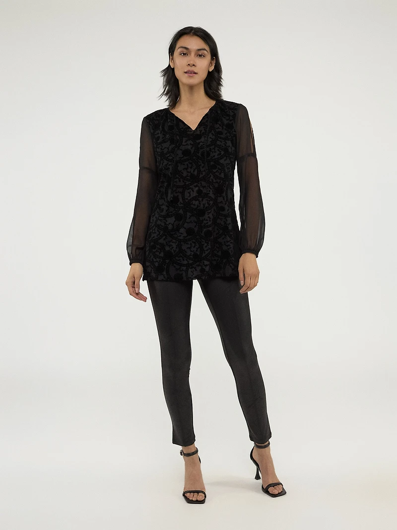 Long-sleeve loose blouse
