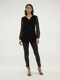 Long-sleeve loose blouse