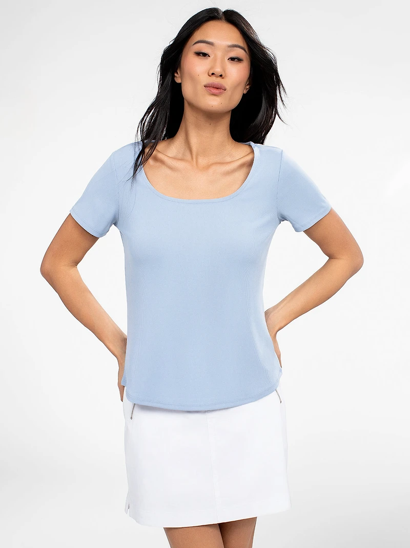 Short-sleeve fitted t-shirt